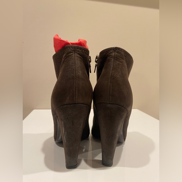 Prada booties 38 1/2 (8.5) - Picture 5 of 8